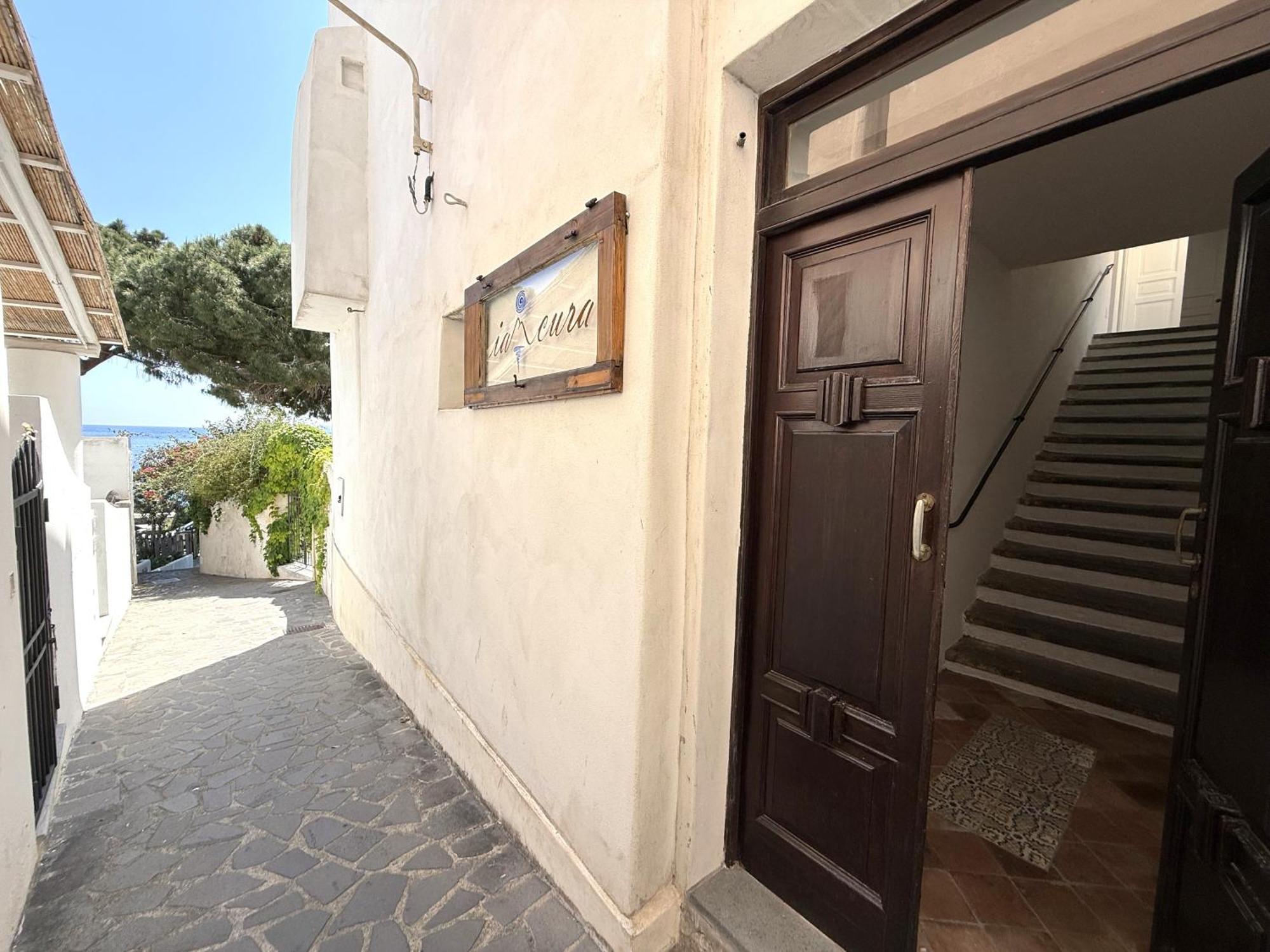 Iancura - B&B Di Design A Salina Santa Marina Salina Zewnętrze zdjęcie